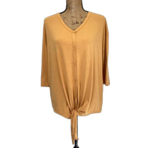 NWT Lucky & Blessed Tie Waist Button Front Basic Tee Mustard Yellow Size Small